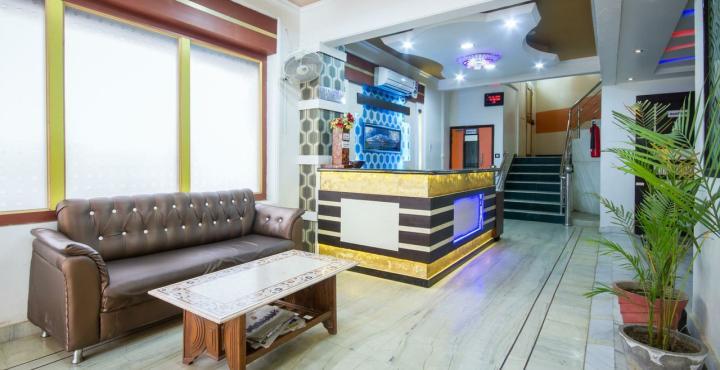 Hotel Fabexpress Alpine Agra  Esterno foto